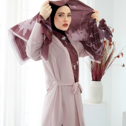 Hijab Executive